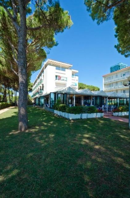 Hotel King Lido di Jesolo Exterior foto